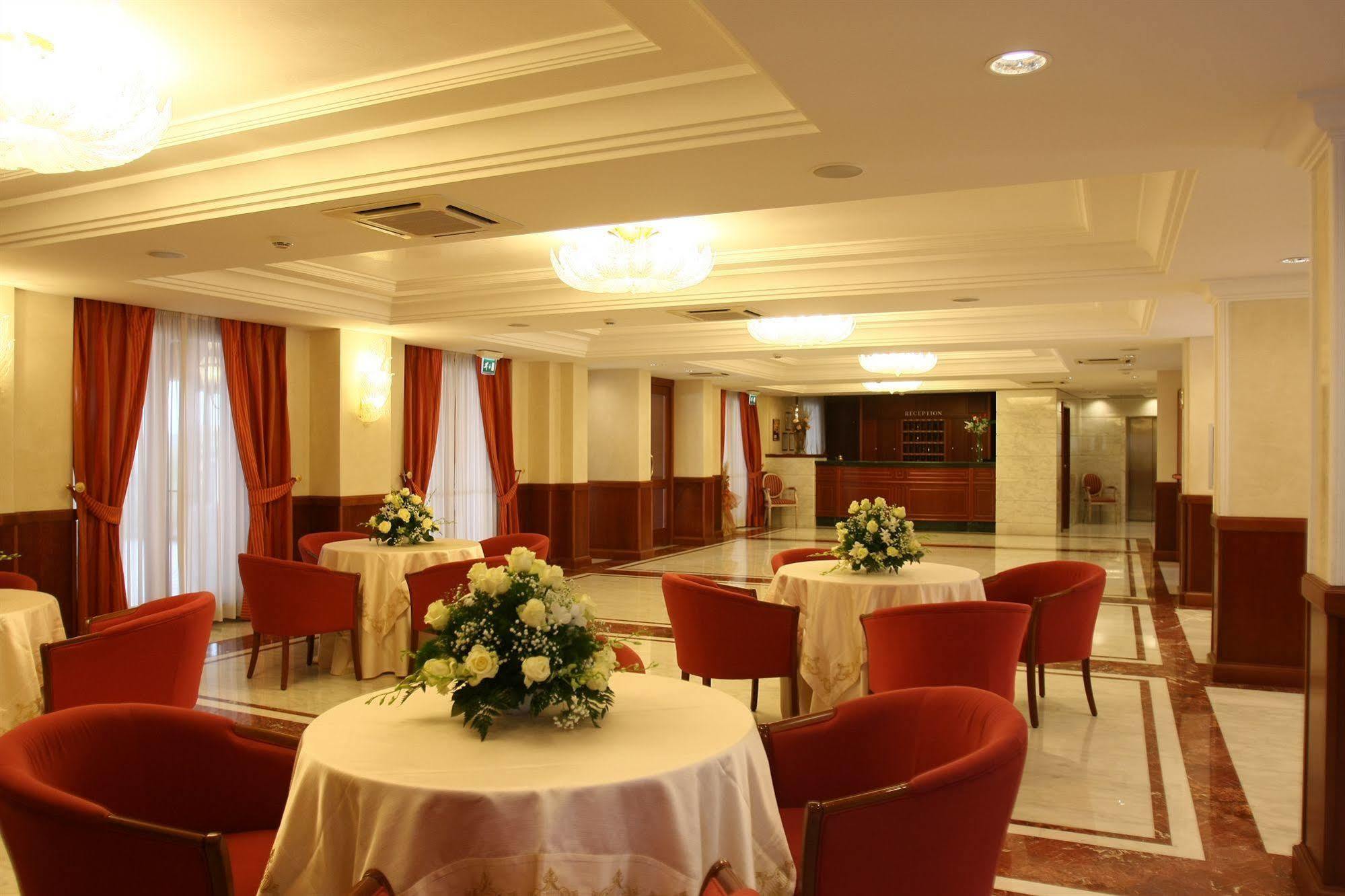 Hotel Ristorante Rossemi San Giovanni Rotondo Exterior foto